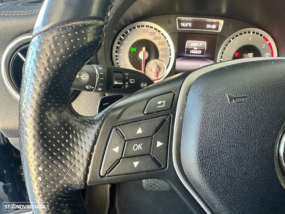 Mercedes-Benz A 180 - 12