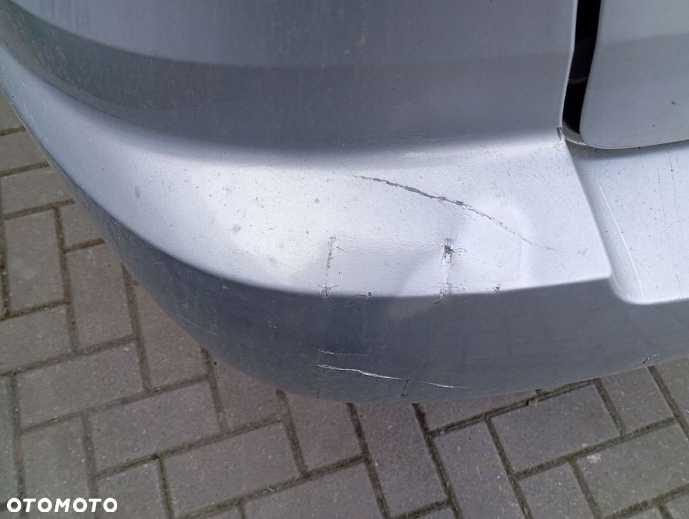 KIA CARENS II ZDERZAK TYLNY TYŁ C5 - 3