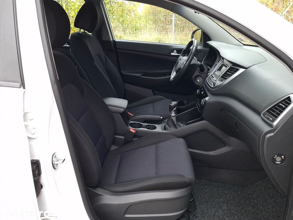 Hyundai Tucson blue 1.7 CRDi 2WD Passion Plus - 10
