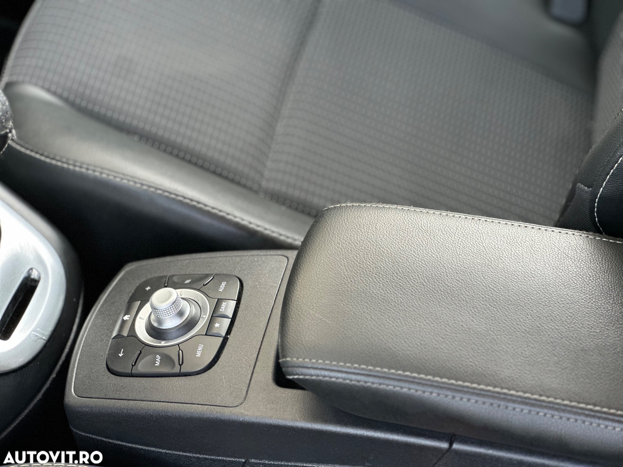 Renault Scenic ENERGY dCi 130 Business - 19