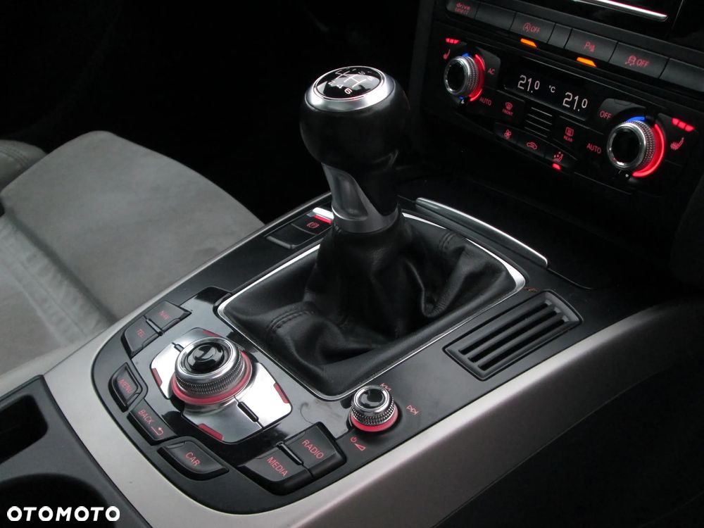 Audi A4 Allroad 2.0 TDI DPF - 19