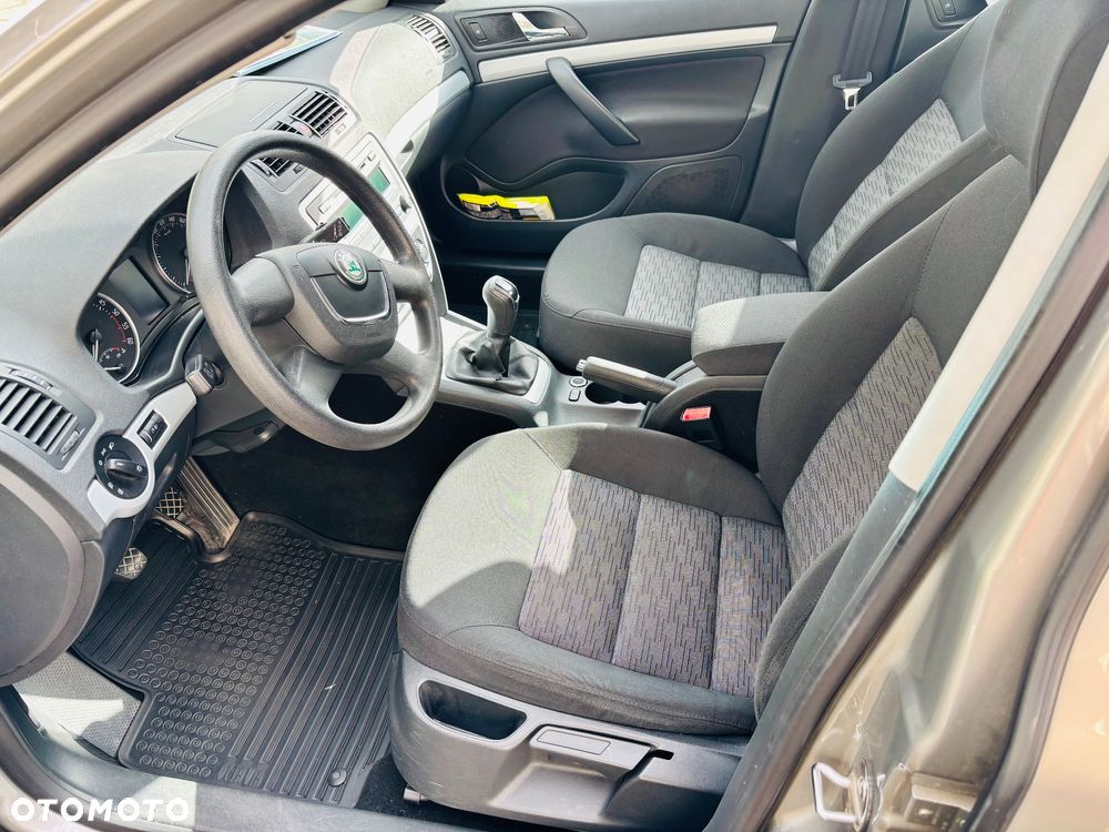 Skoda Octavia 1.6 TDI Ambition - 7