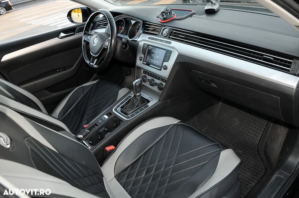 Volkswagen Passat - 12