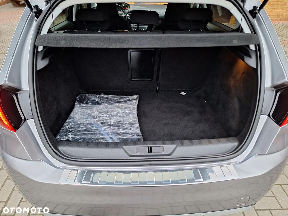 Peugeot 308 BlueHDi 120 Stop & Start Allure - 28