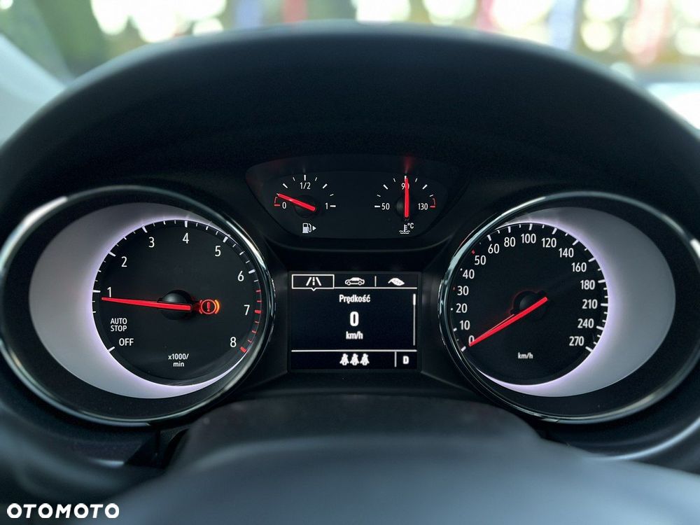 Opel Astra 1.4 T Edition S&S - 24