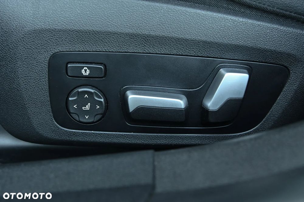 BMW Seria 3 - 20