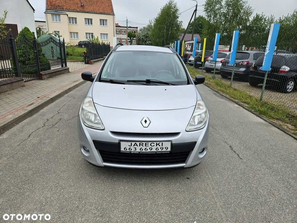 Renault Clio - 2