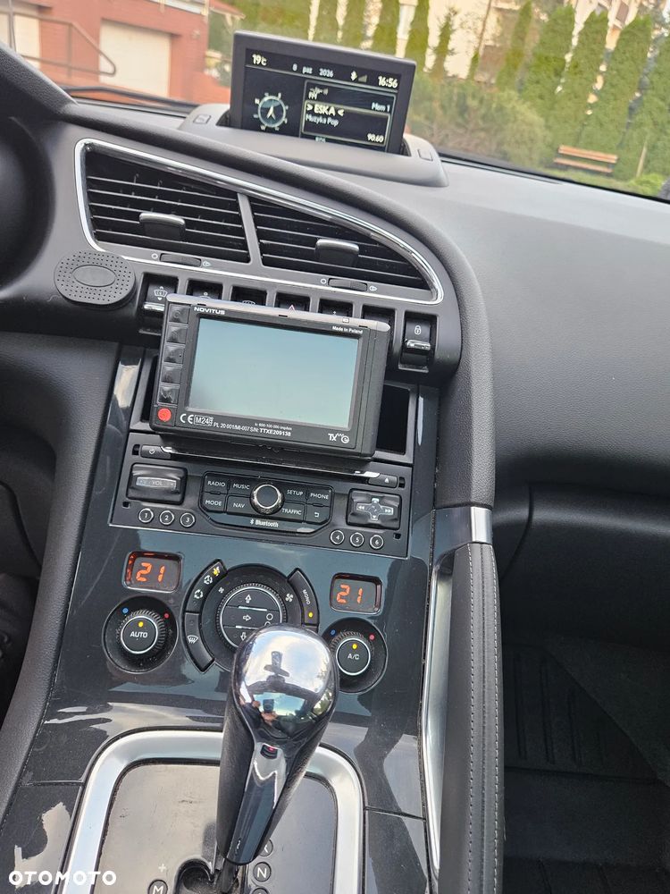 Peugeot 3008 - 3