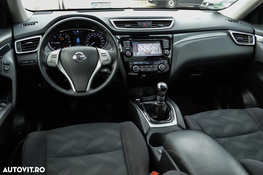 Nissan X-Trail 1.6 dCi ALL-MODE 4x4i Acenta - 18