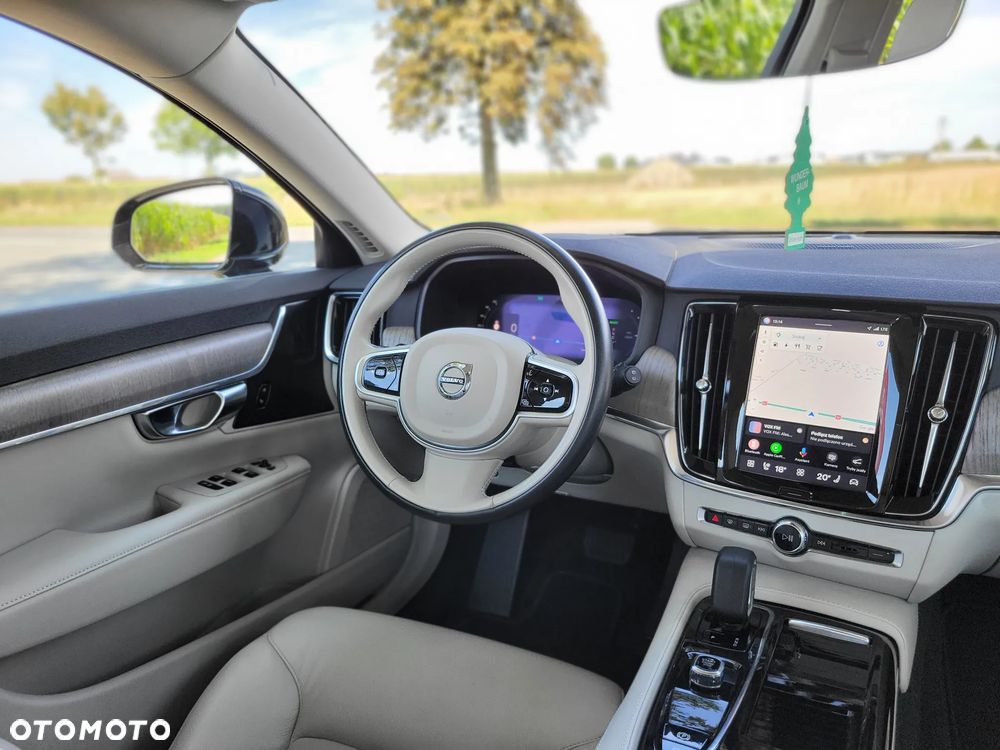 Volvo V90 - 17