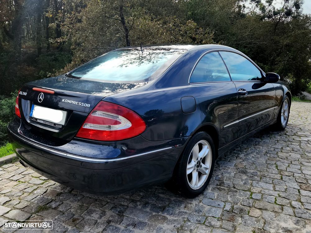 Mercedes-Benz CLK 200 K Avantgarde Aut. - 4