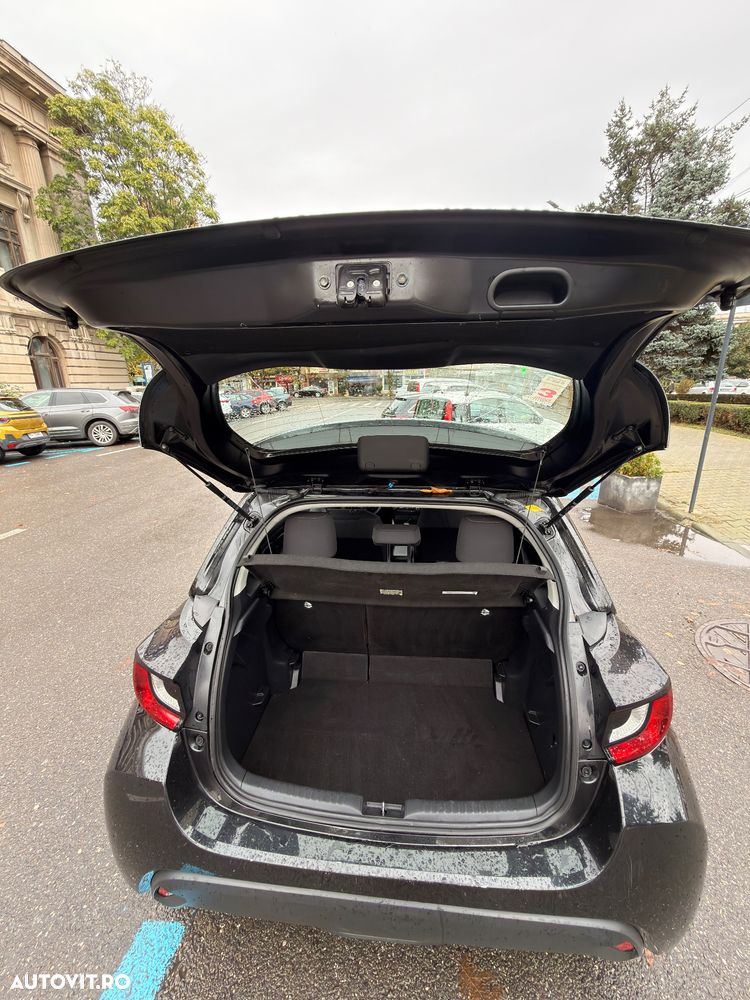 Toyota Yaris - 14