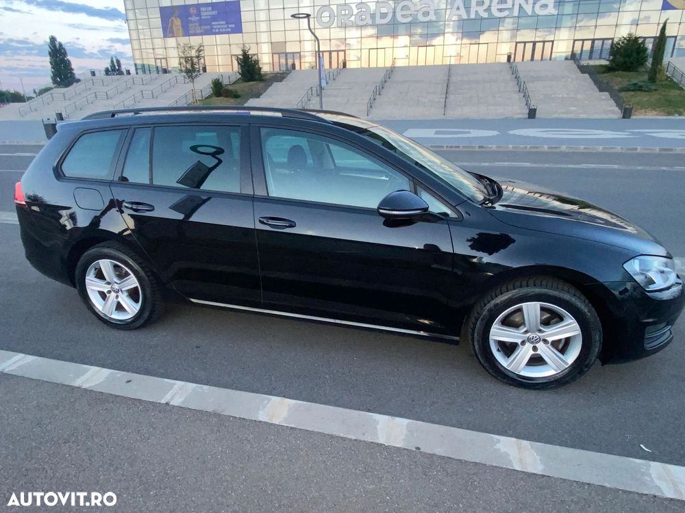 Volkswagen Golf 1.6 TDI DPF BMT DSG Comfortline - 3