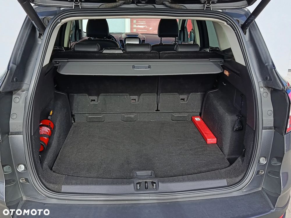 Ford Kuga - 33