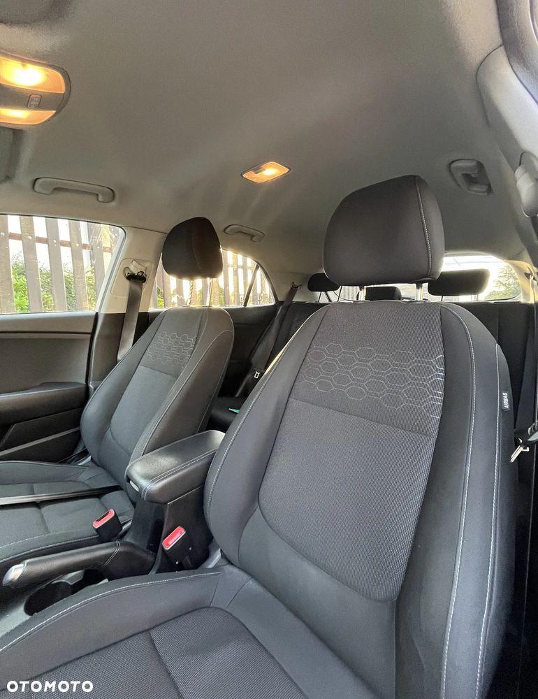 Kia Rio 1.4 XL - 9