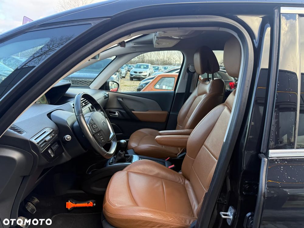 Citroën C4 Picasso e-HDi 115 Exclusive - 26