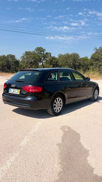 Audi A4 Avant 2.0 TDI Business Line Sport - 4