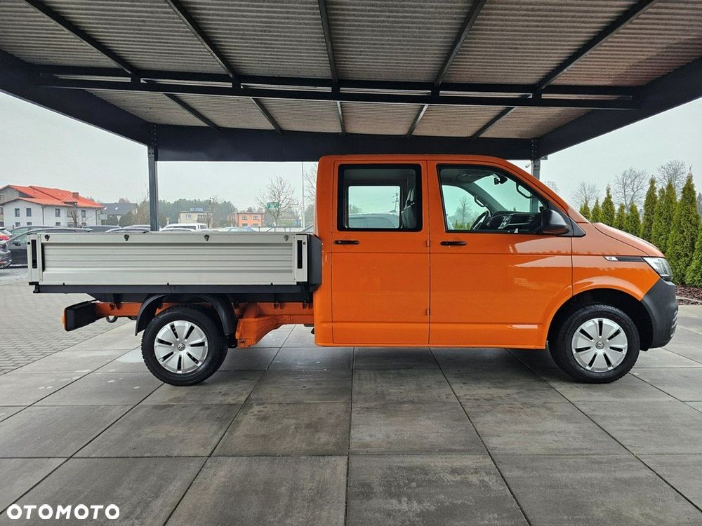 Volkswagen Transporter - 11