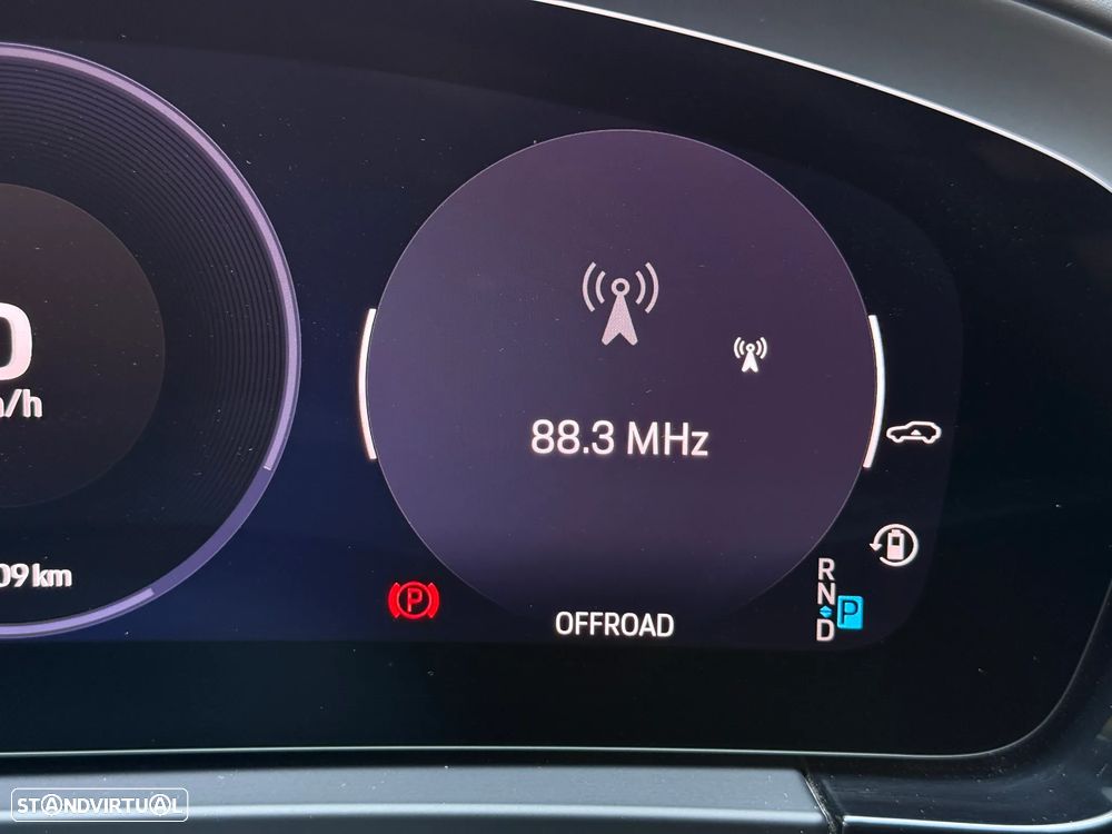Porsche Macan Electric Turbo - 13