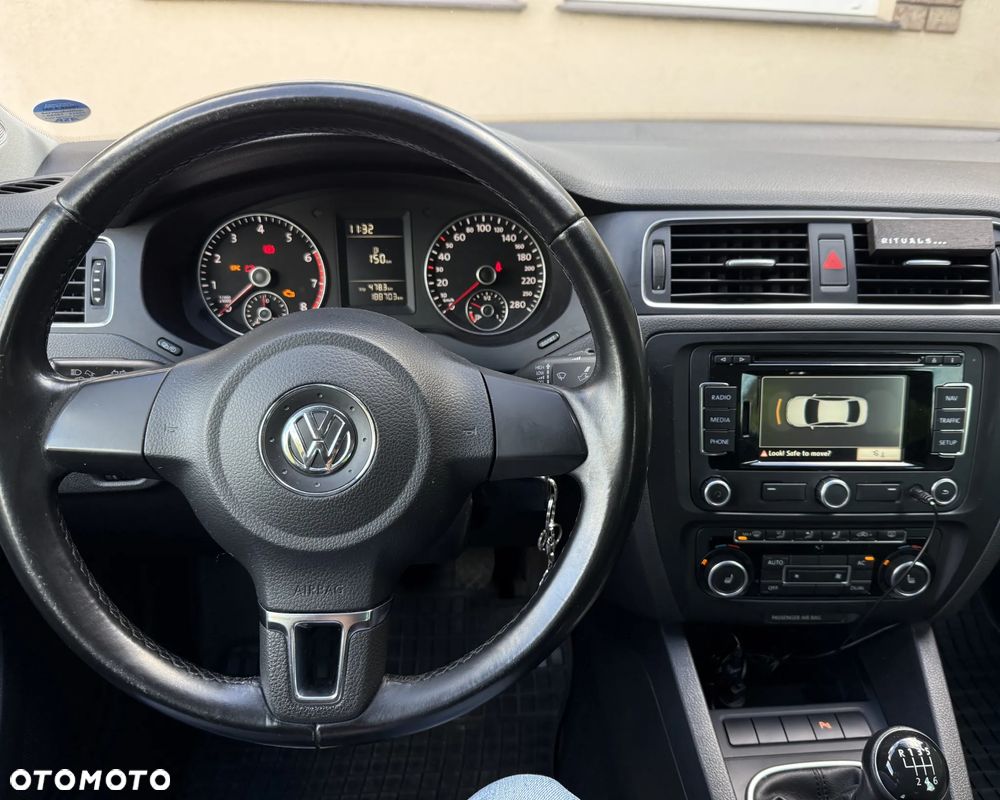 Volkswagen Jetta 1.2 TSI Match - 7