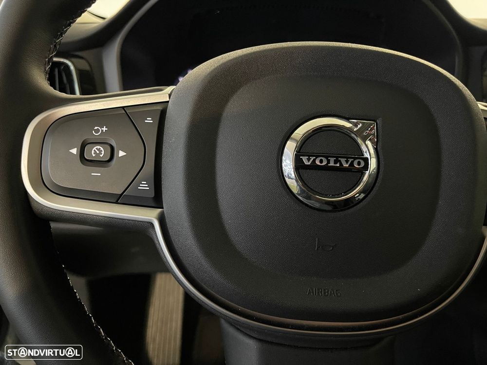 Volvo V60 2.0 T6 AWD TE Essential - 18