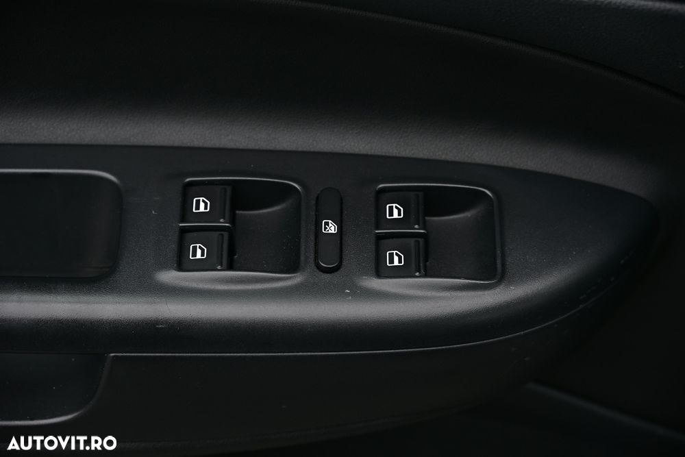 Skoda Octavia 2.0 TDI RS - 23