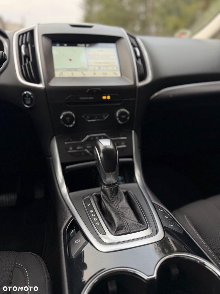 Ford S-Max 2.0 TDCi Titanium PowerShift - 26