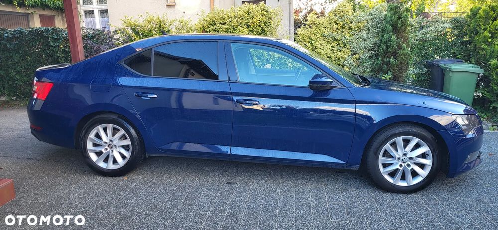 Skoda Superb - 1