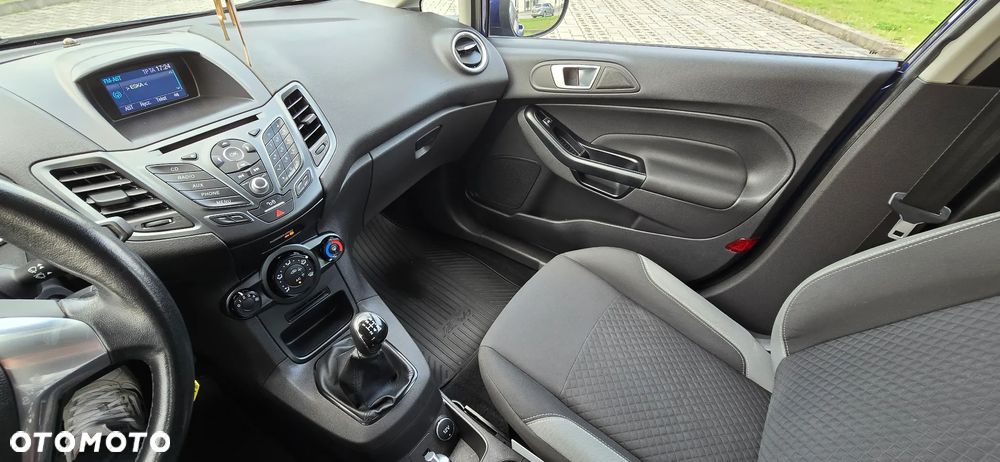 Ford Fiesta 1.0 EcoBoost S&S ST-LINE - 37