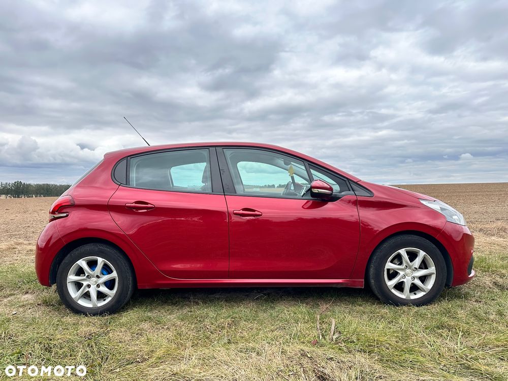 Peugeot 208 1.2 PureTech Active - 5