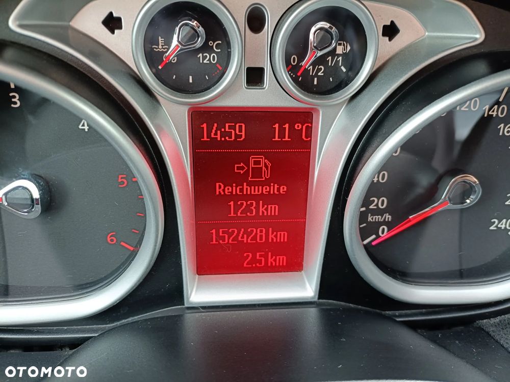 Ford Kuga 2.0 TDCi 2x4 Titanium - 19