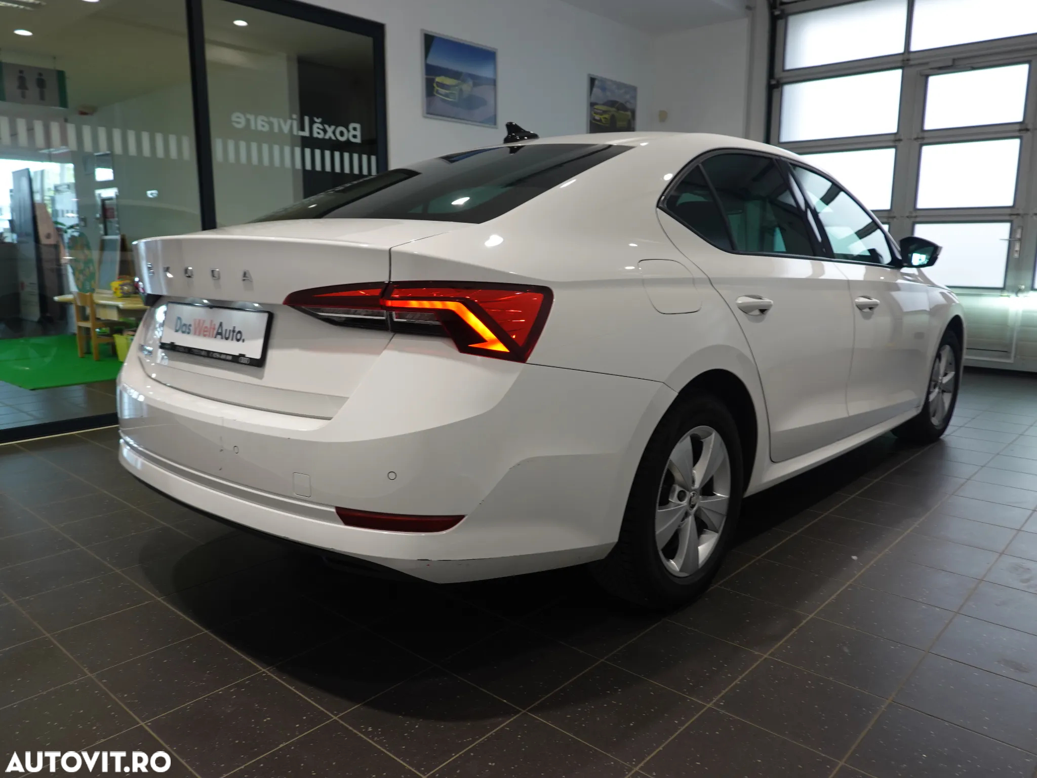 Skoda Octavia 2.0 TDI Ambition - 9