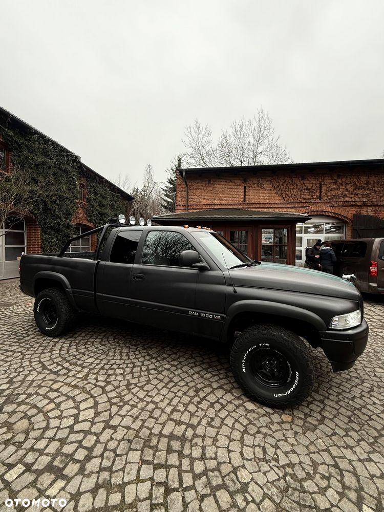 Dodge RAM - 3