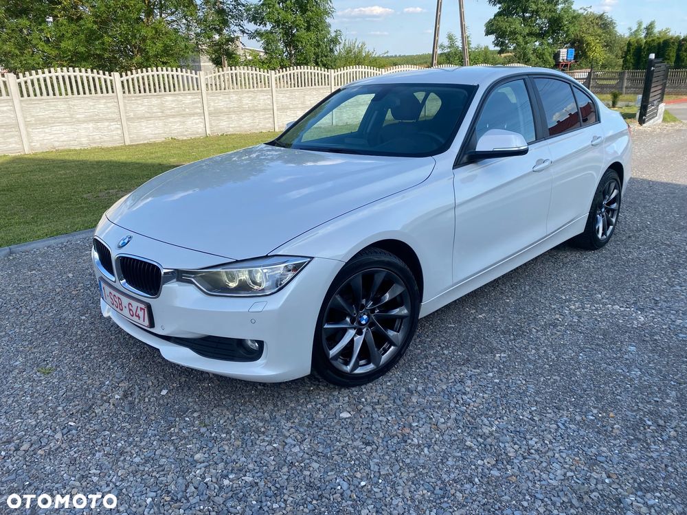 BMW Seria 3 318d Sport Line - 7
