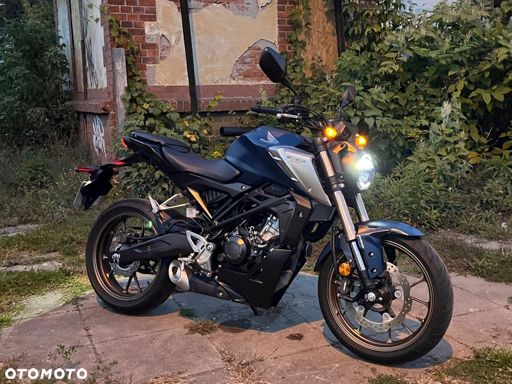 Honda CB - 18