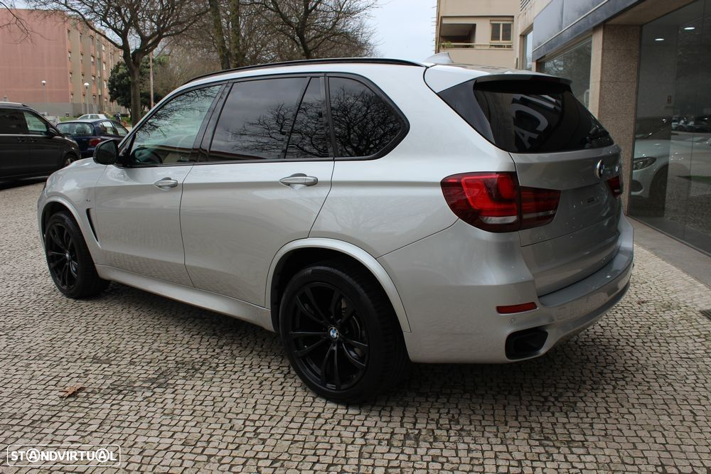 BMW X5 25 d xDrive Pack M - 9
