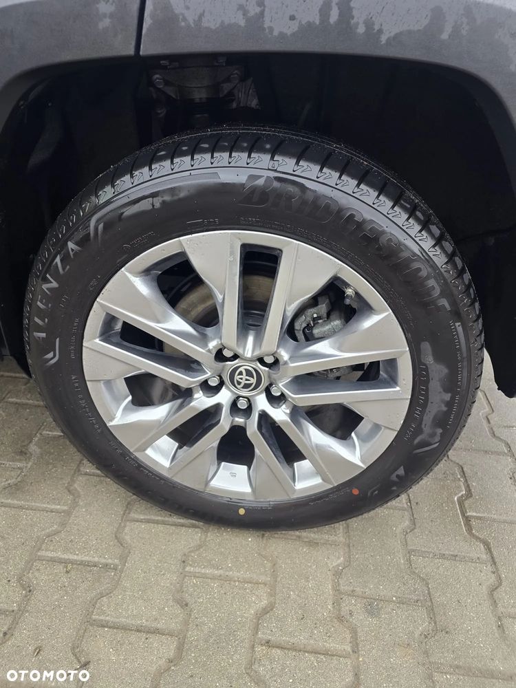 Toyota RAV4 - 3