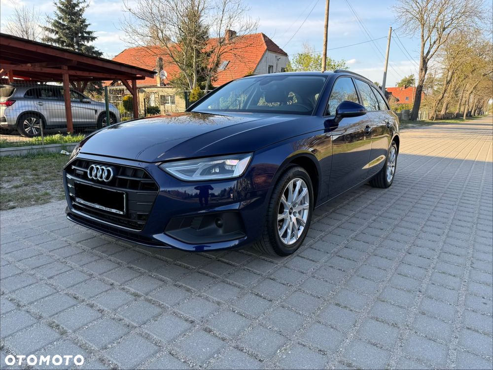 Audi A4 Avant 40 TDI quattro S tronic - 2