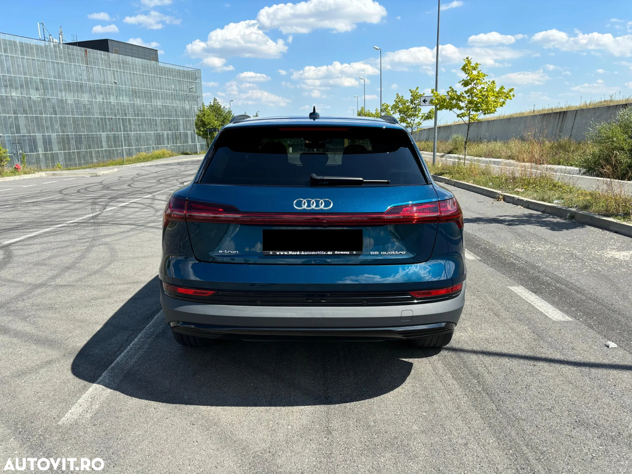 Audi e-tron 55 quattro advanced - 4