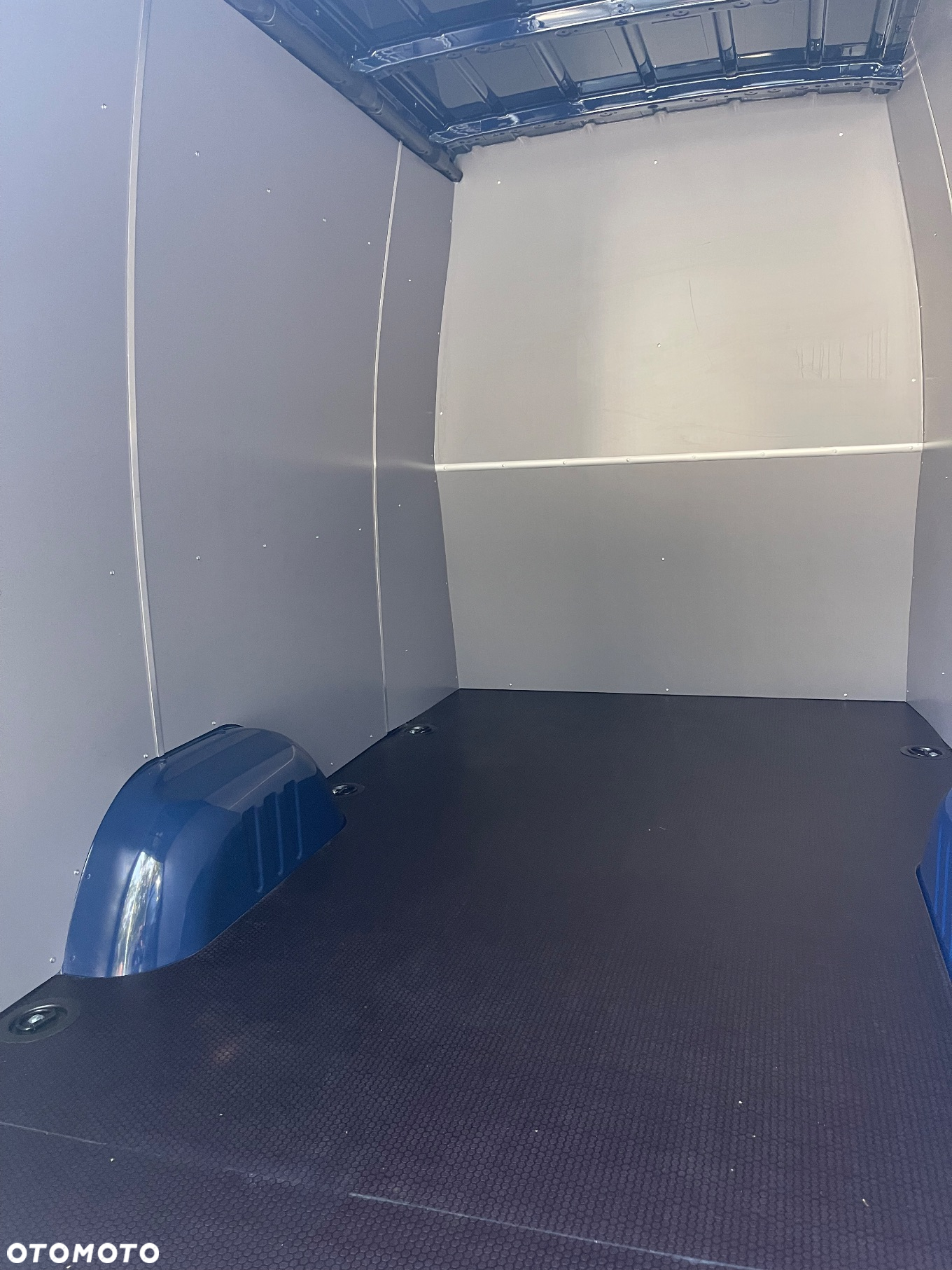 Mercedes-Benz Sprinter 317 - 8