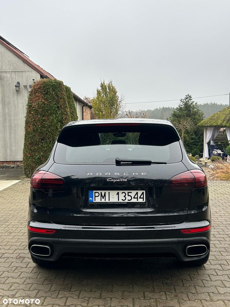 Porsche Cayenne Diesel Platinum Edition - 4