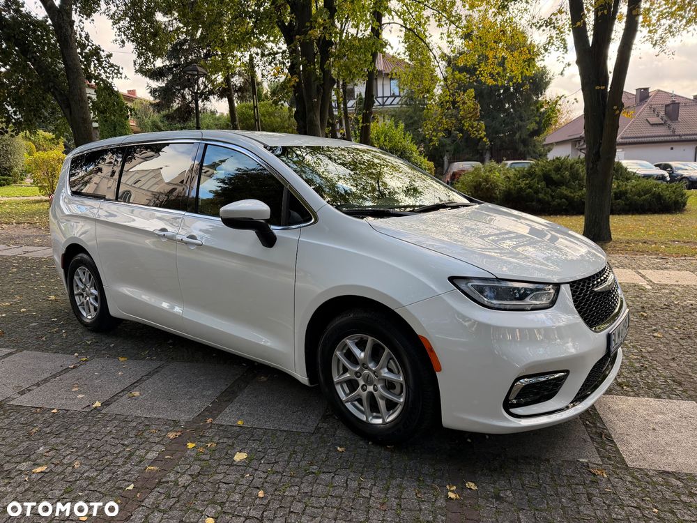 Chrysler Pacifica - 7