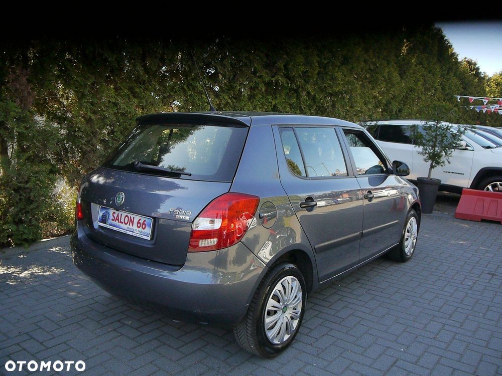 Skoda Fabia 1.2 HTP Active - 13
