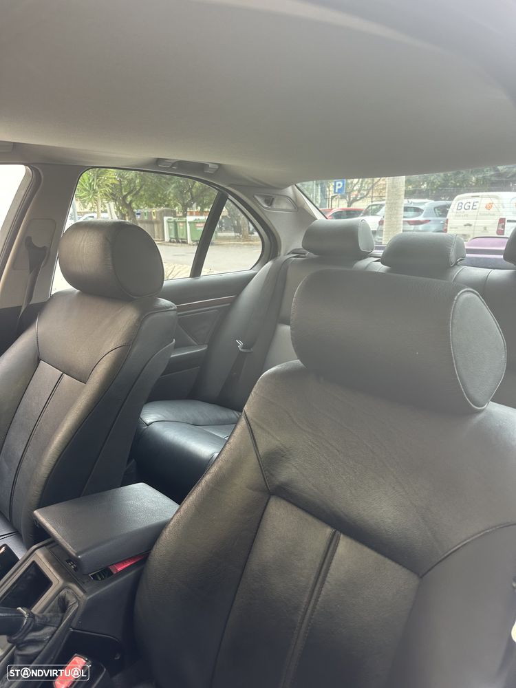 BMW 520 d Touring - 28