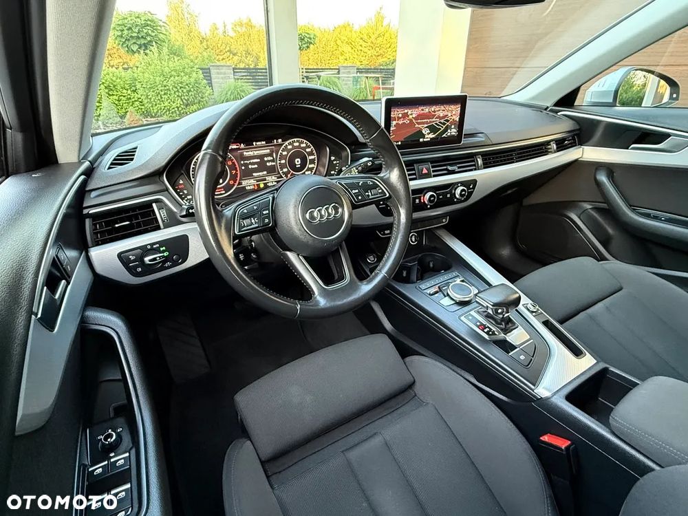 Audi A4 - 16