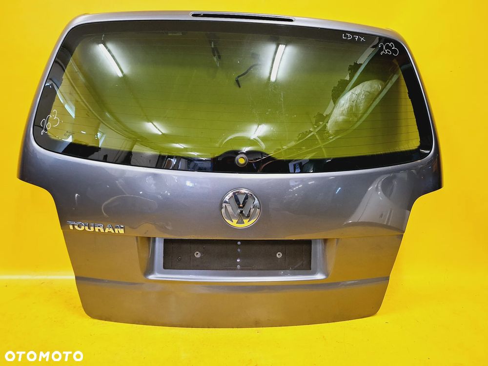 KLAPA SZYBA TYŁ TYLNA POKRYWA BAGAŻNIKA KLAPA SZYBA BAGAŻNIKA TYŁ VW TOURAN I LAK: LD7X NR263 - 3