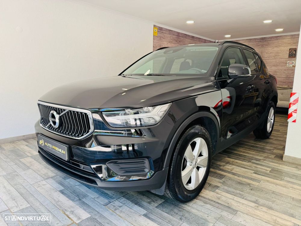 Volvo XC 40 1.5 T2 Momentum Core - 3