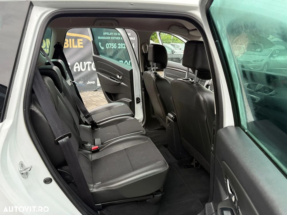 Renault Scenic - 8