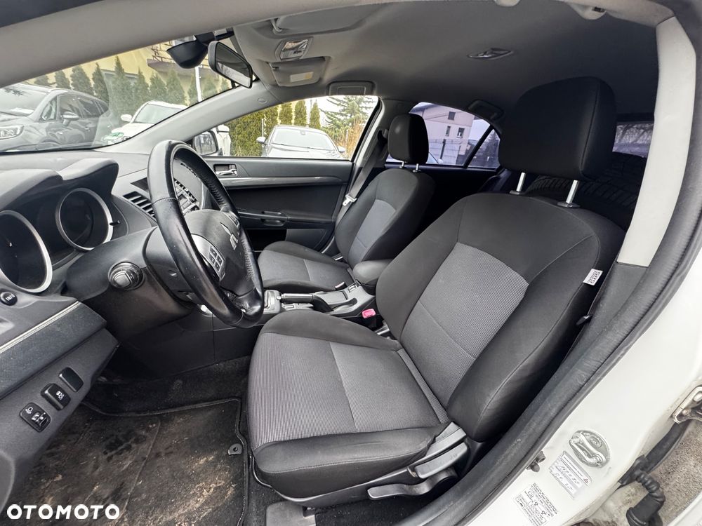 Mitsubishi Lancer 1.8 Clear Tec Instyle - 33