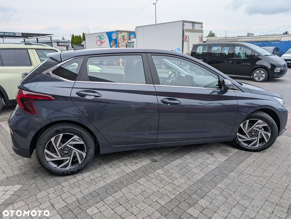 Hyundai i20 - 8